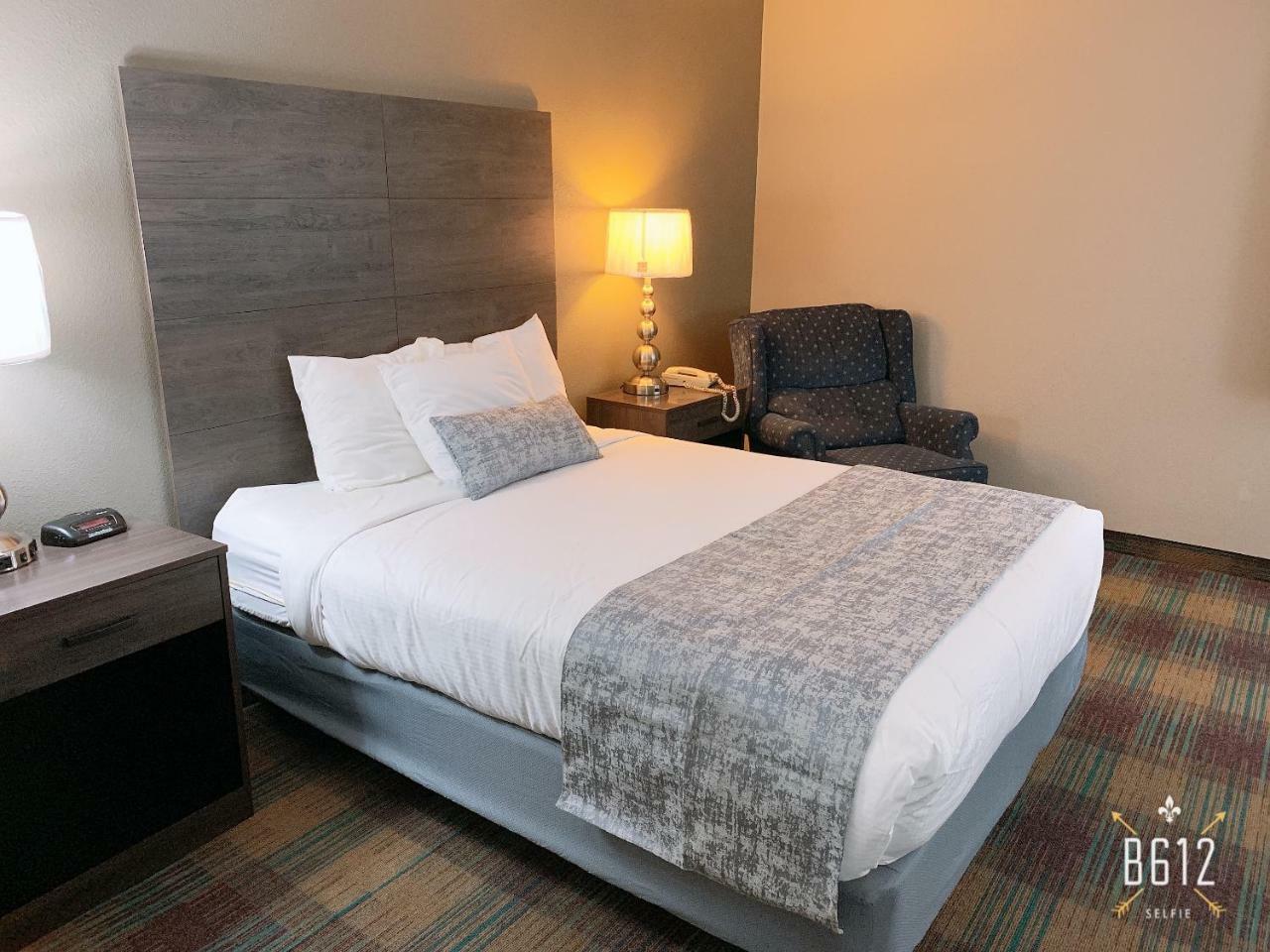 Baymont By Wyndham Baldwin Hotel Ngoại thất bức ảnh